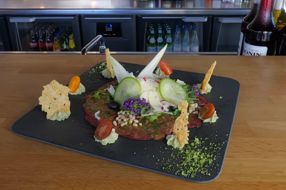 Carpaccio servi au bar d'Oh ! La Vache